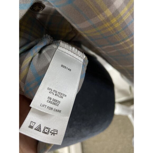 Cabelas Women's Plaid Button-Up Long-Sleeve Shirt Small NWT - Picture 12 of 13